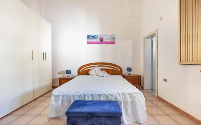 3836 Da Donatuccia by Barbarhouse