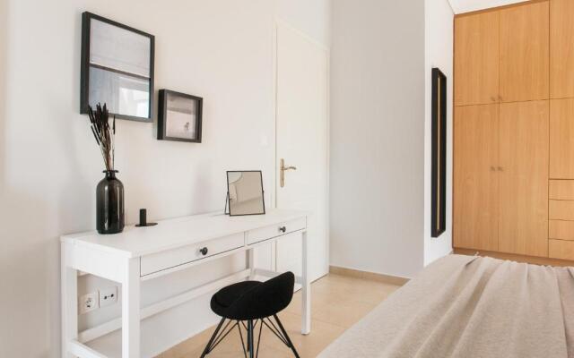 Superb & Comfy 2BD Apartment in Marousi by UPSTREET