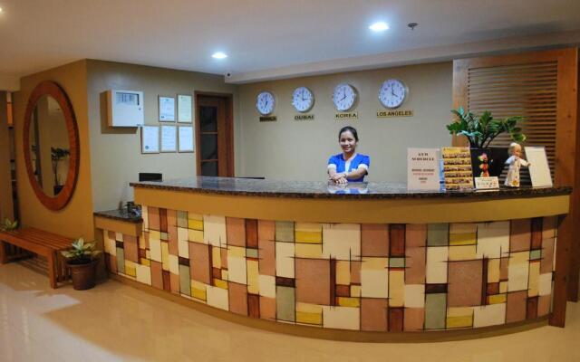 Royal Suites Condotel