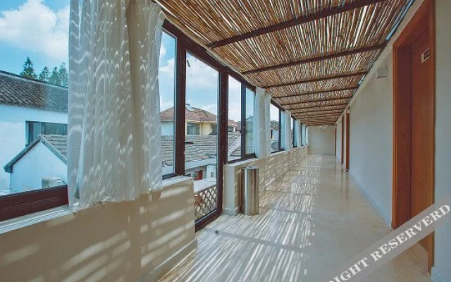 Shiyu Nanshe Hotel