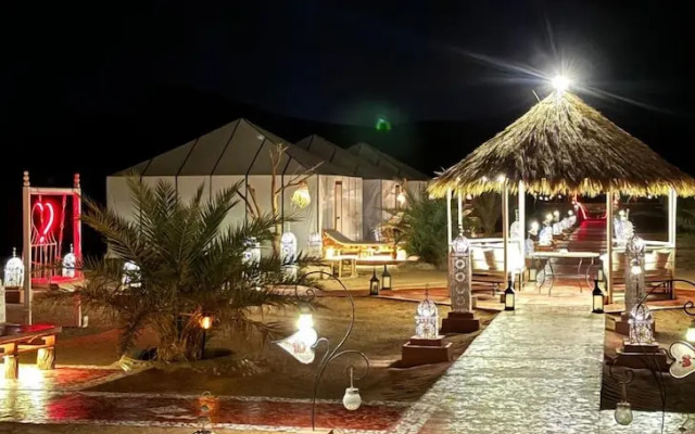 Merzouga Luxury Desert Camp