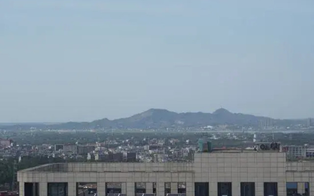 Zhishang Hotel