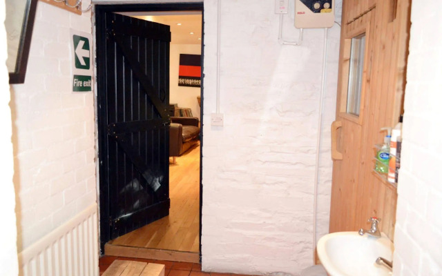 Shelley Guest House