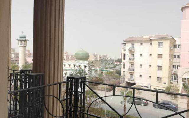 Luxury Towers Host