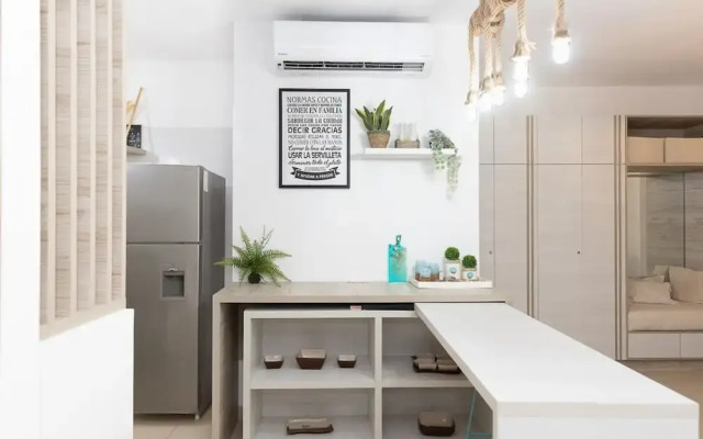 The Farallon Beach Condo by Acomodo