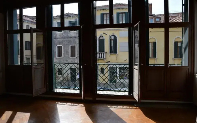 Dorso Duro Apartment