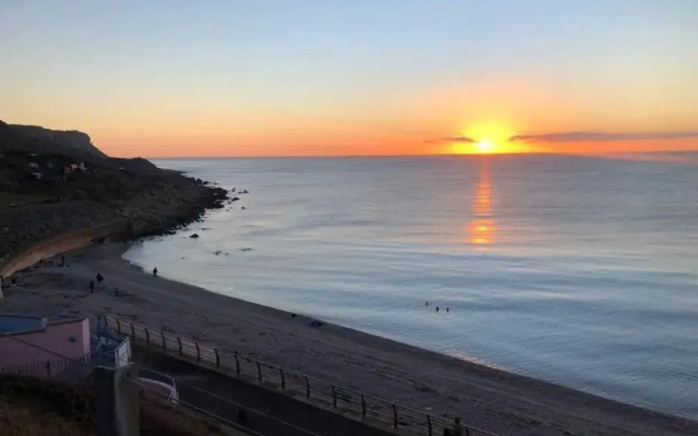 4 Bedroom Victorian Townhouse With Sea Views