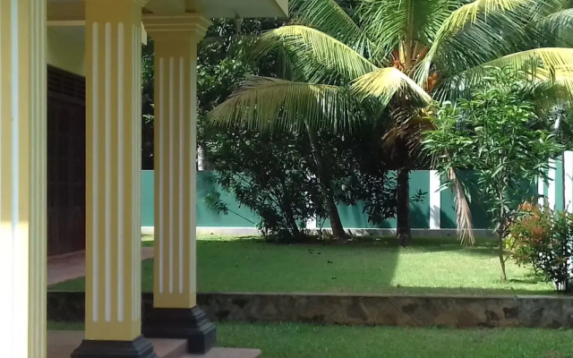 Villa Vinses In Hikkaduwa