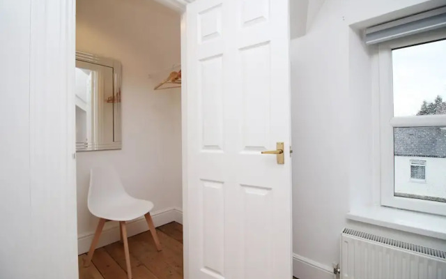 Rare Central  House Private Parking