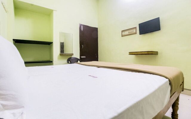 Spot on 61149 Hotel Sivanthi