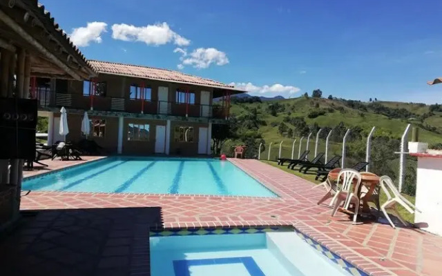La Fragata Src