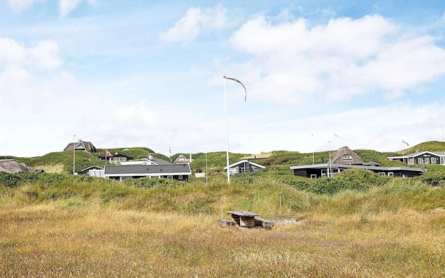 Cozy Holiday Home in Søndervig near Sea