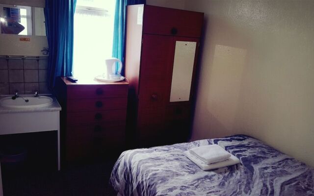 Gracelands Guest House