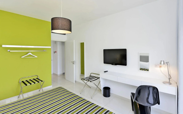 Mon Repos Hotel
