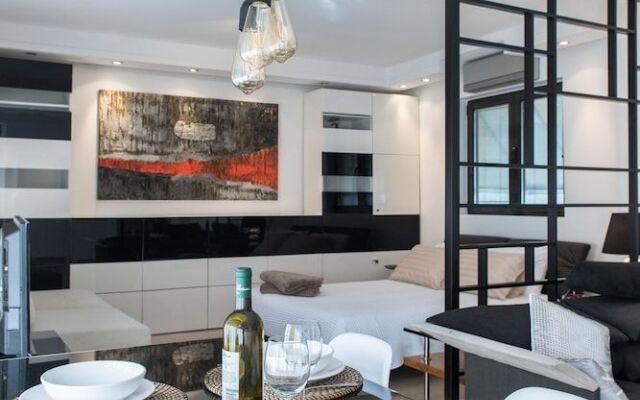 Fabulous Sea View Apartment