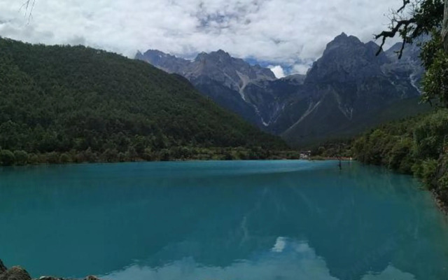 These Years Hotel Lijiang