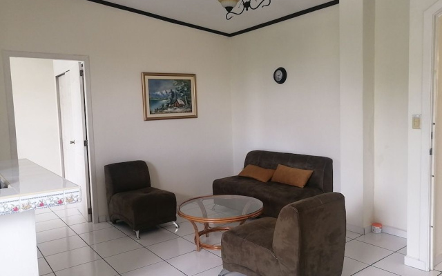 Hotel Villa Serena San Benito