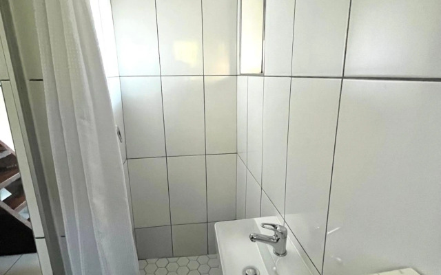 Ansteys Beach Self Catering Apartments