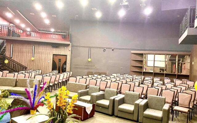 Os Hotel Tanjung Uncang Batam