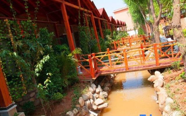 Tianchidu Hot Spring Resort