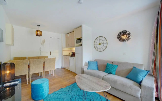 IMMOGROOM - 3 Rooms - Renovated - Pool - Air conditioning - Parking -