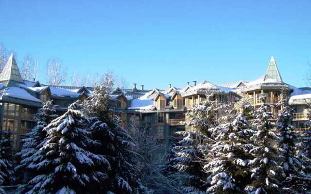 Whistler Cascade Lodge