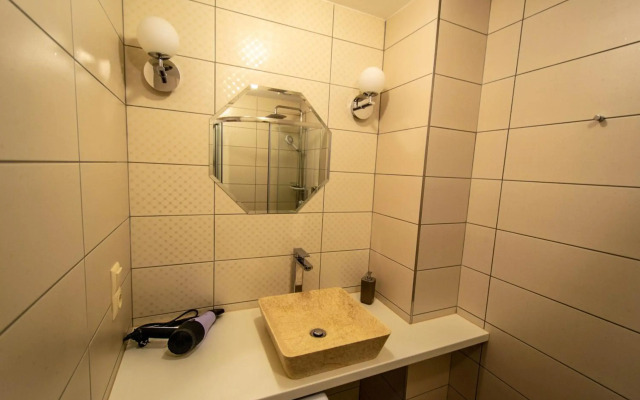 Pastel Art Deco 3BDR Ruterra Apt