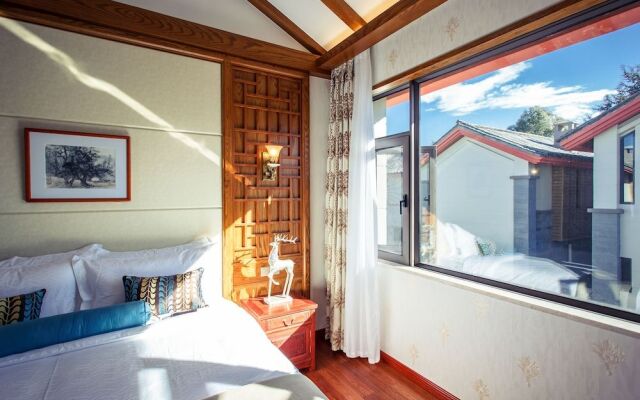 Snowy Sands Resort