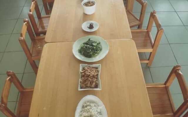 Cai Yeye B&B