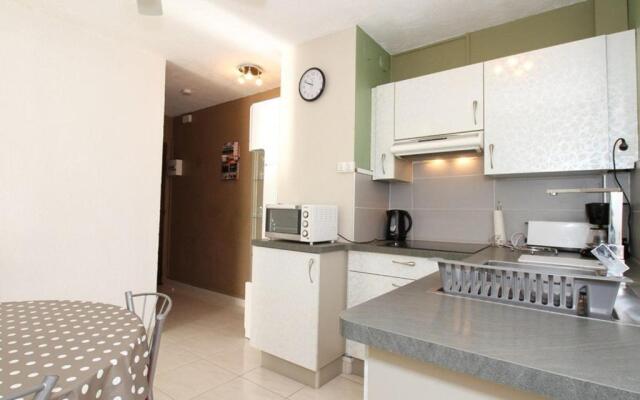 Appartement Balaruc-les-Bains, 2 pièces, 2 personnes - FR-1-553-130