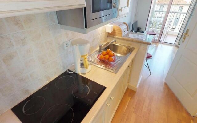 Studio Menton, 1 pièce, 2 personnes - FR-1-196-234