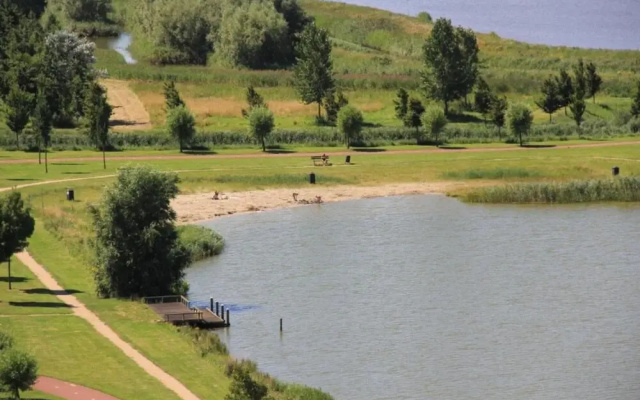 Villa Oesterdam Sleeps 12 Persons