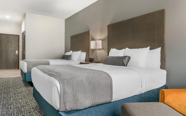 Best Western Plus Wayland Hotel