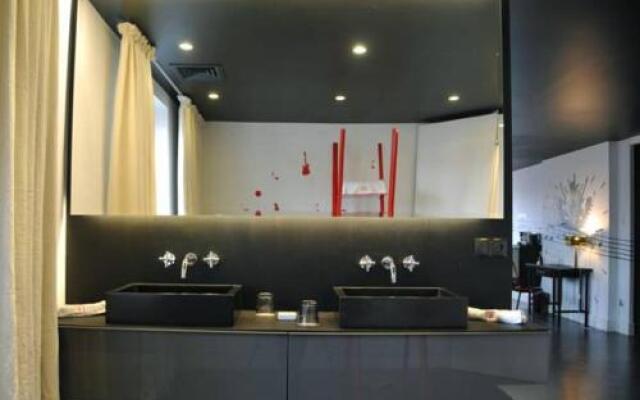 Sint Ji Rooms