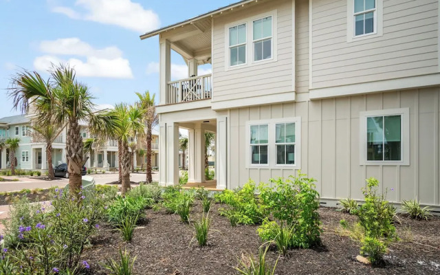 Serenity Shore 305 SOU