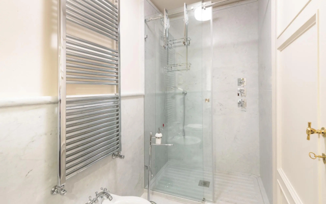 The Medieval Penthouse 5 Bedrooms - Apartment in 卢卡 - Photo 3