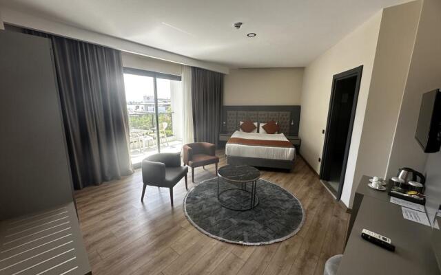 Side Golden Rock Hotel 16+ Adults Only