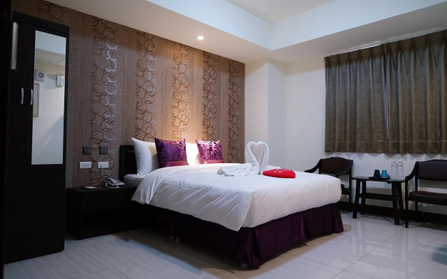 Gin Jian Commerical Hotel