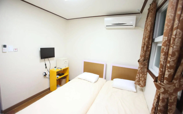 Kukje Myeongdong House