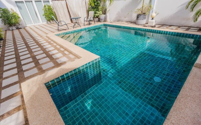 Majestic Pool Villa by Pattaya Sunny Rentals