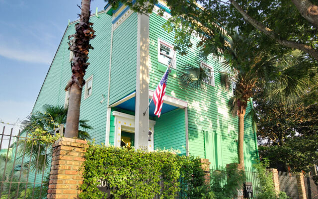 Green House Inn