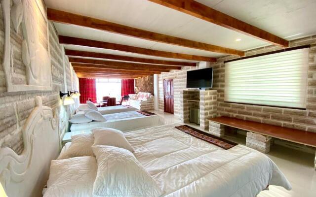 Casa de Sal - Salt Hotel