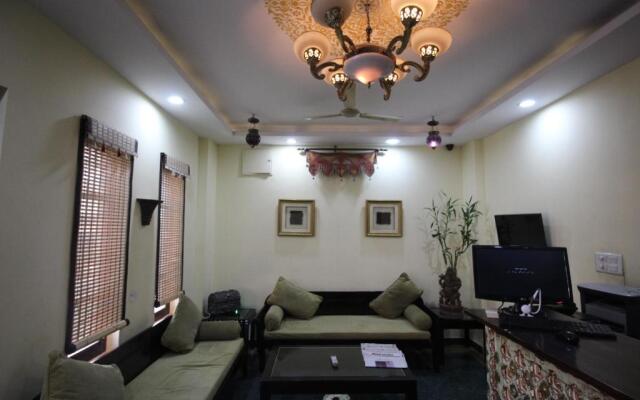 Little Ganesha Inn