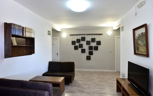 Nou Parador De Gualda