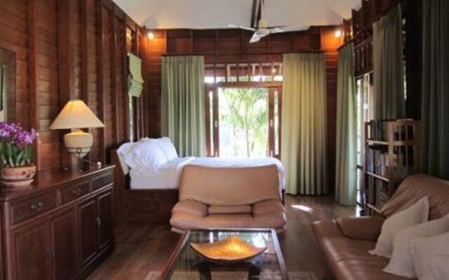 Santisook Villa