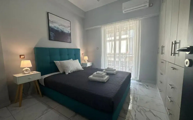 Red Roses Apartment - At083