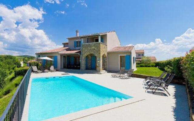 Villa Daymon