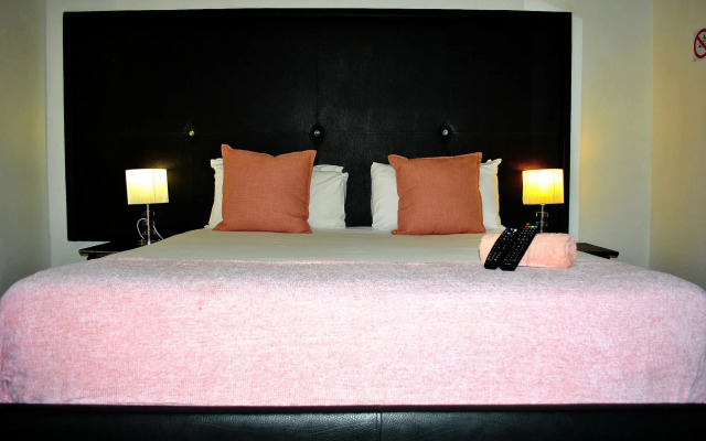 Lapologa Bed and Breakfast