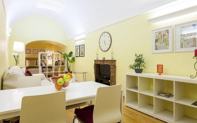 JOIVY Chic studio in Baixa, 5mins to Arco da Rua Augusta