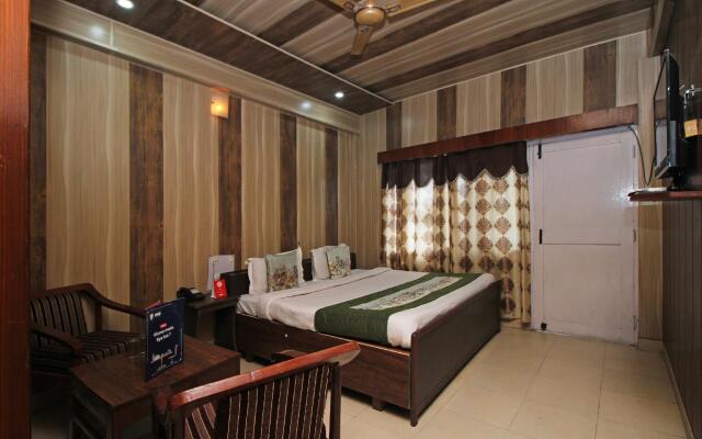 OYO 7028 Hotel Krishna And Restaurant